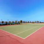 Paradise Bay 4*