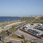 Paradise Bay 4*