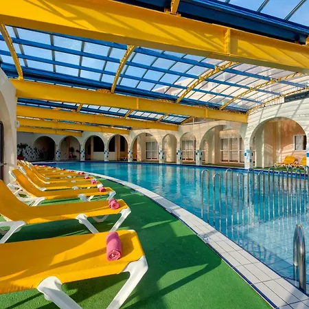 Paradise Bay