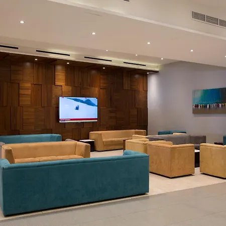 Paradise Bay Hotel 4*