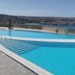 فندق Paradise Bay المليحة