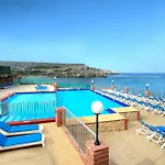 Paradise Bay 4*