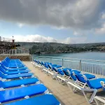 فندق Paradise Bay 4*