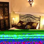 Paradise Bay فندق 4*