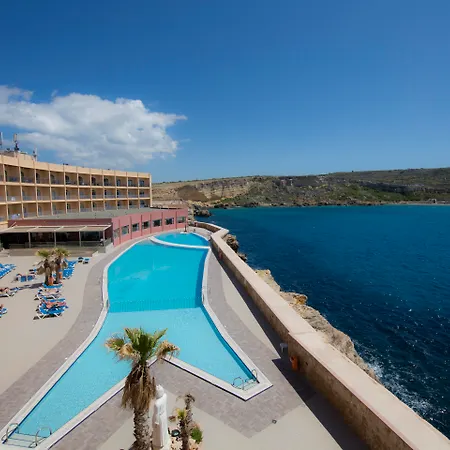 Paradise Bay 4*