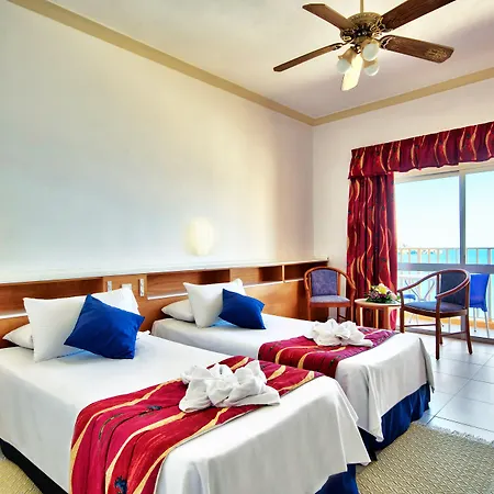 Paradise Bay 4* Mellieħa