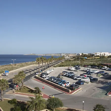 Hotel Paradise Bay 4*