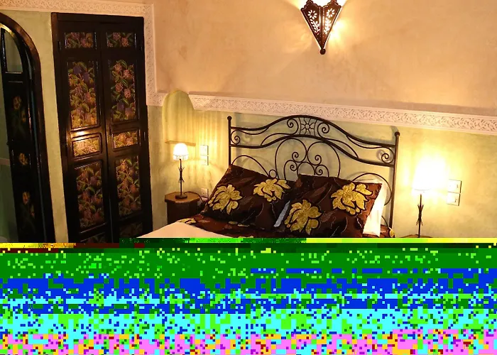 Paradise Bay Hotel 4*