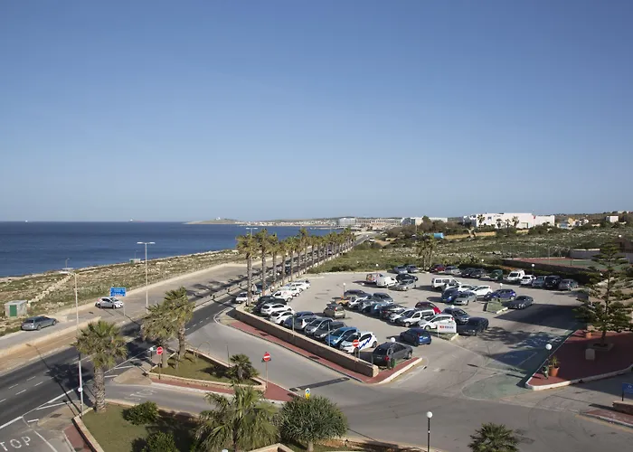 Hotel Paradise Bay 4*